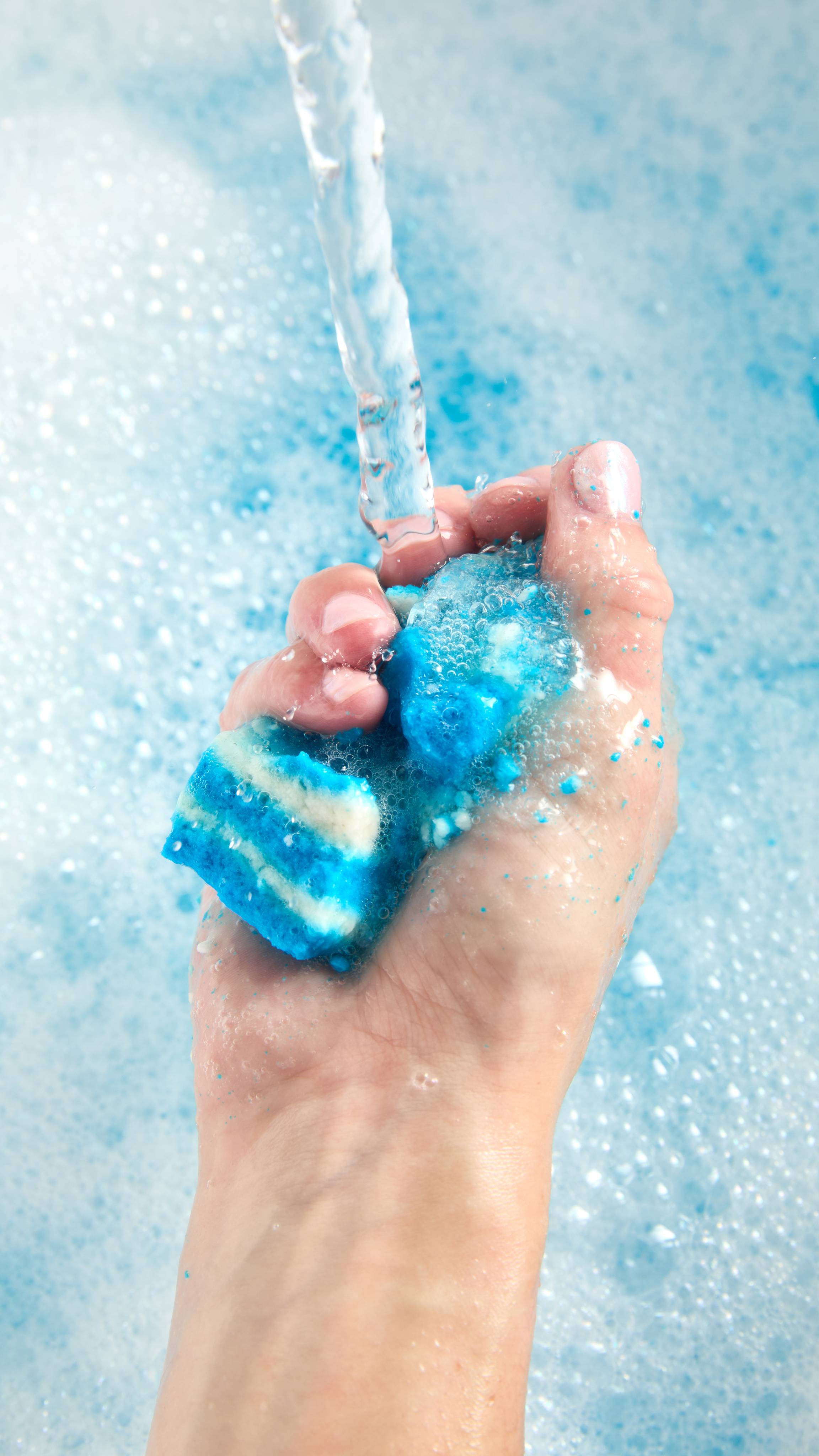 Blue Skies and Fluffy White Clouds Bubble Bar